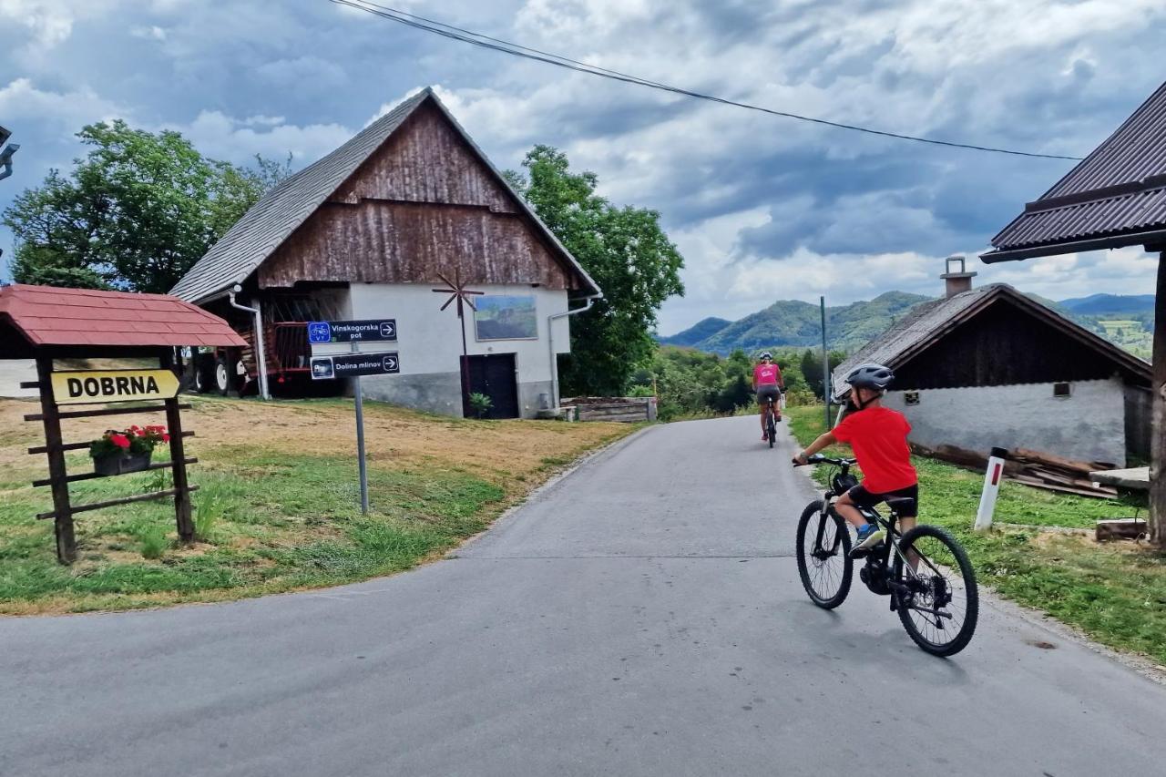 Camp Velenje Hotel ภายนอก รูปภาพ
